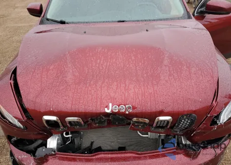 2018 Jeep Cherokee Latitude Plus из США, поврежденный, VIN 1C4PJMLB0JD600799